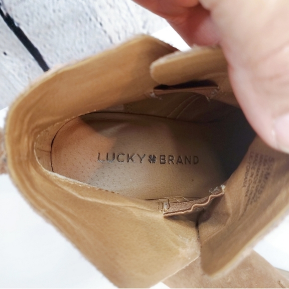 Lucky brand bootie 5.5 - Picture 4 of 8